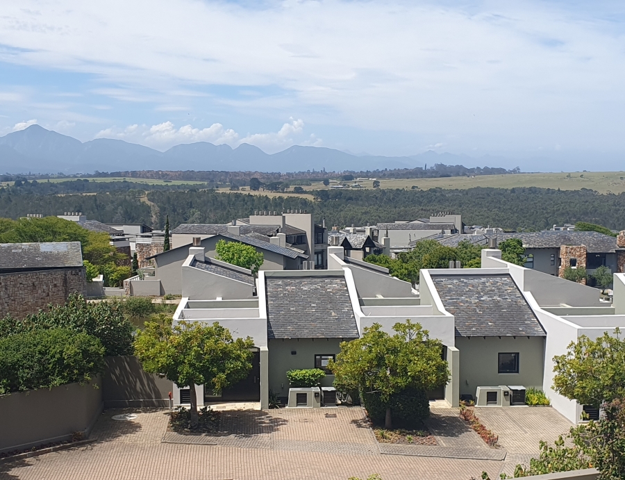 2 Bedroom Property for Sale in Oubaai Western Cape